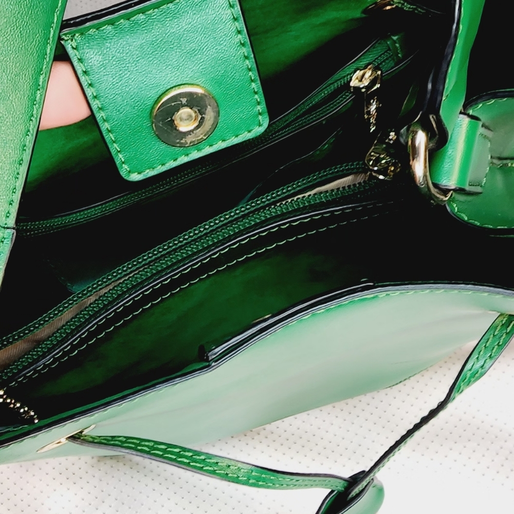 Danier Leather Bucket Bag - Picture 11 of 14